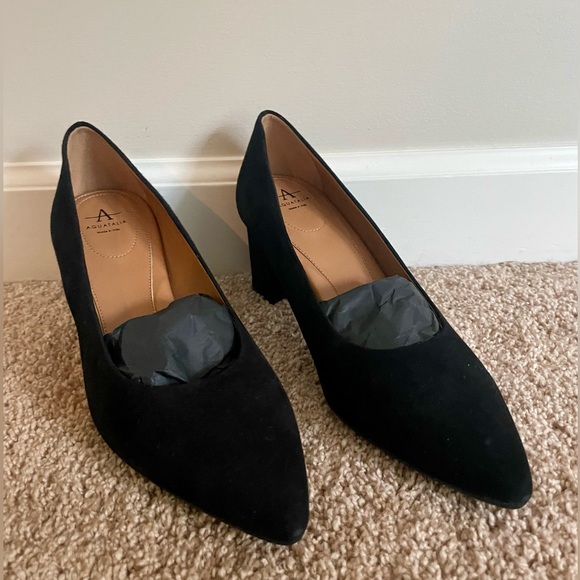 NWOT Aquatalia Pasha Pump (Women) in Black Suede, Size 10, never worn - Picture 9 of 9